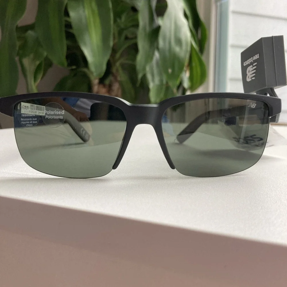 NWT New Balance Polarized Sports Sunglasses Scratch Impact Resistant